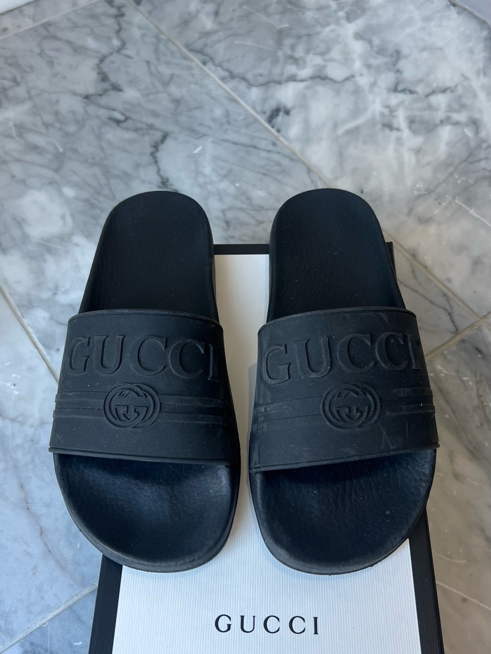 Authentic Gucci Black Logo Rubber Slide Sandals - Women’s size 8
